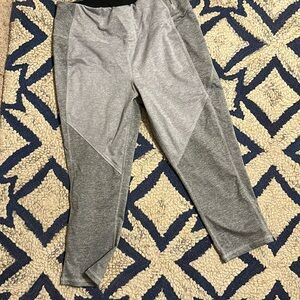RBX crop leggings MUST BUNDLE